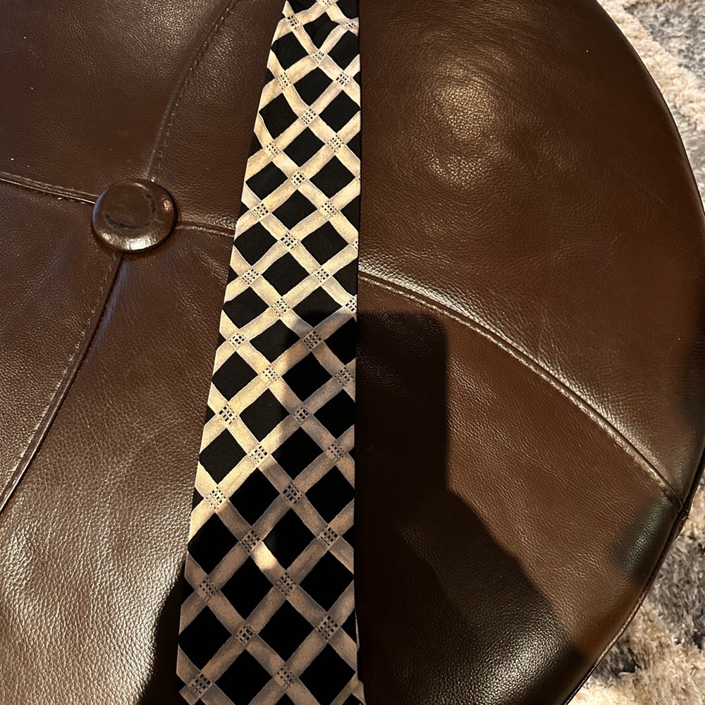 Brand new Hugo Boss 100% Silk.